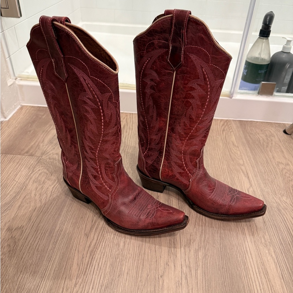 Circle G Women’s Red Snip Toe Cowboy Boots 9 | Handcrafted in Mexico